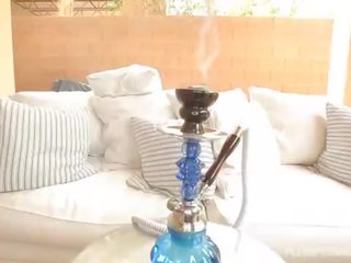 Seksi merokok milf lila indah